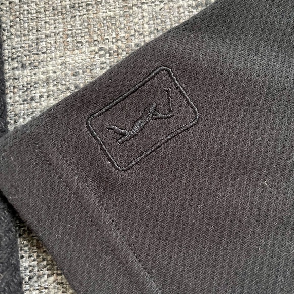 NWT, PGA Tour golf shirt!! - Picture 4 of 7